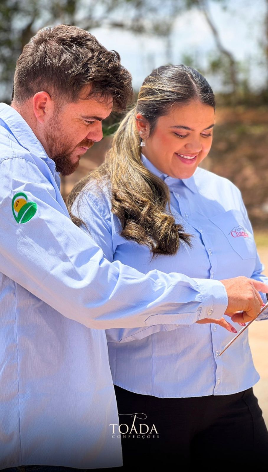 Uniforme corporativo bordado — segmento empresarial